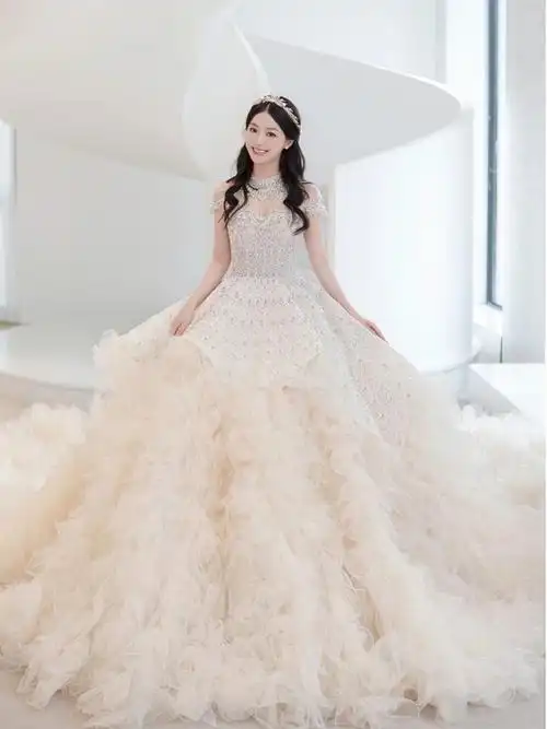 云朵间里的水晶香槟婚纱0800