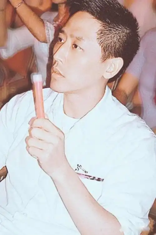 张国荣和唐鹤德是什么关系同性挚爱曾经有过