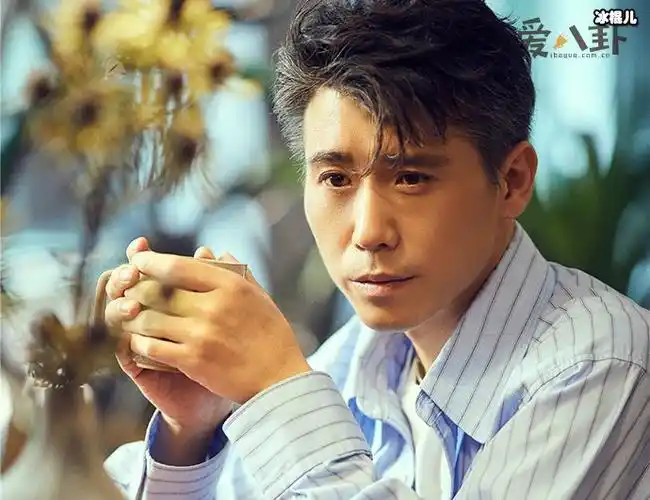 黄曼的老公竟然是他?两人结婚多年感情如何? - 明星 - 冰棍儿网