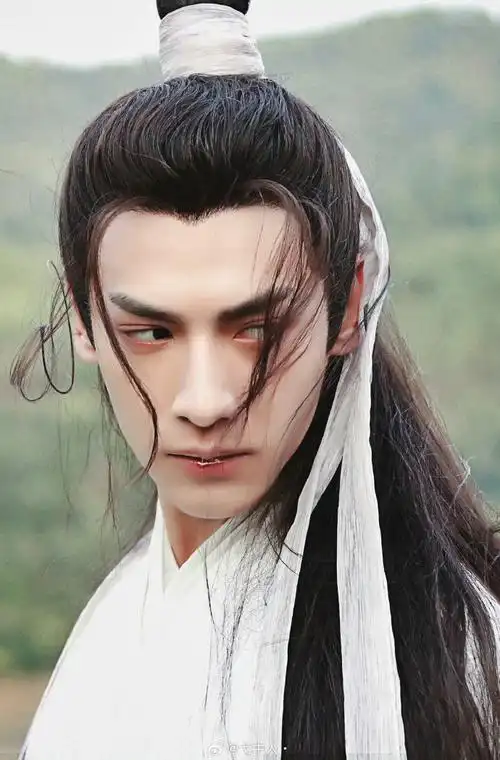 一组润玉的高清壁纸#罗云熙