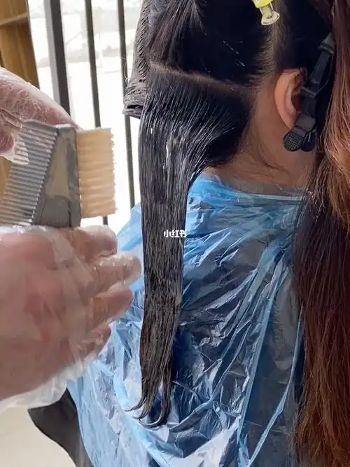 染发标准涂抹手法教程