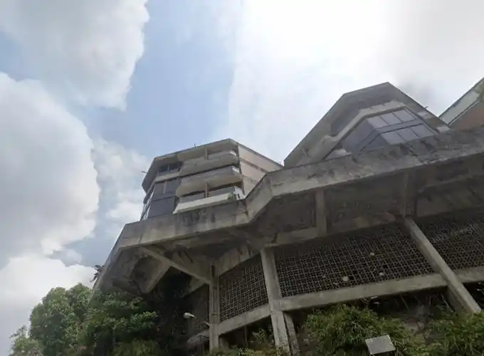 梅艳芳故居将被拆除重建,已以1.