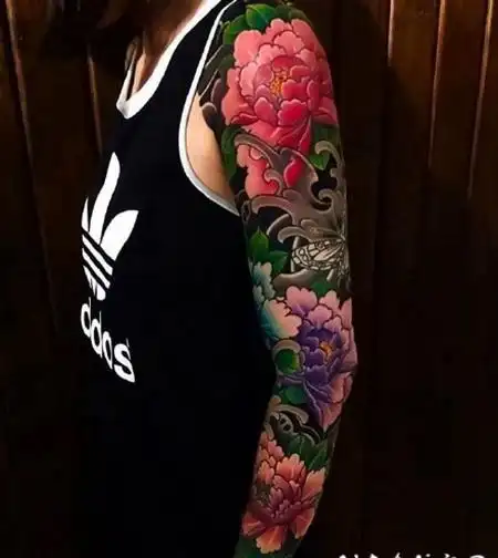 花朵大花臂 花朵主题的正宗大花臂纹身作品