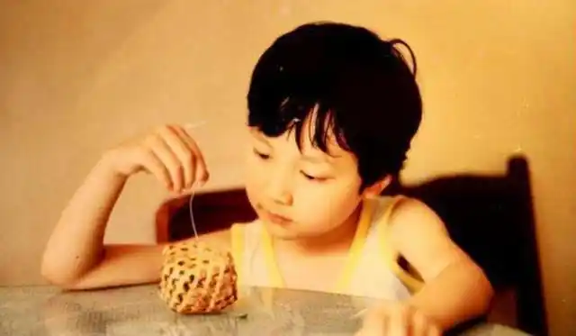 冯绍峰个人资料学历(冯绍峰成长史被当女娃养)(3)