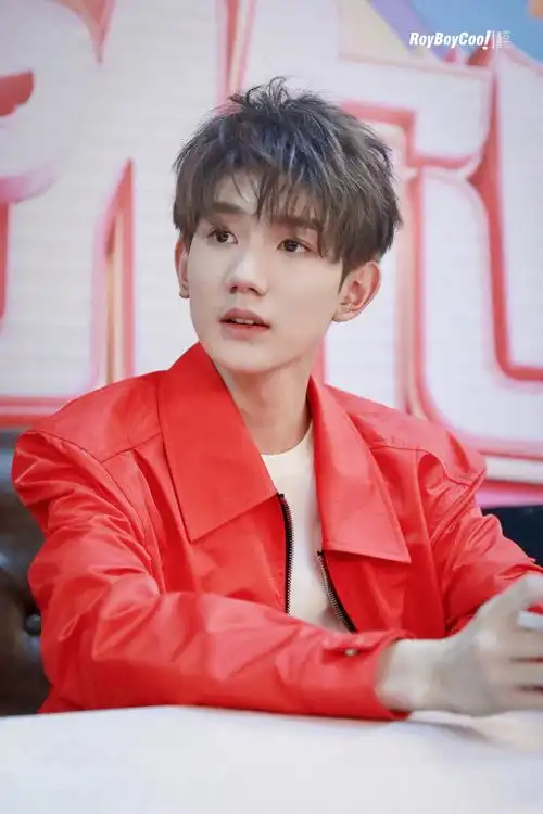 请叫我王源老婆