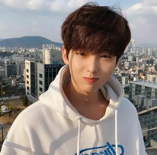 00后小年轻发型