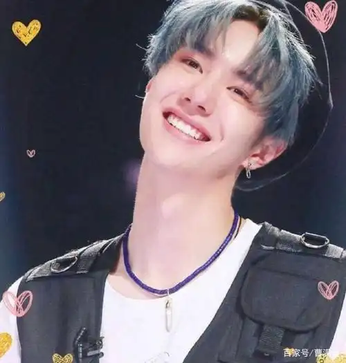 王一博,好绝一男的!可盐可奶,可萌可帅