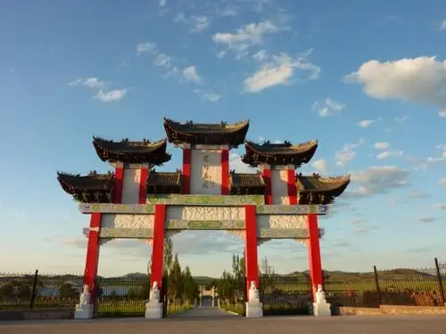 体验塞外风情 品尝坝上美食的绝域佳境——沽源·塞外庄园