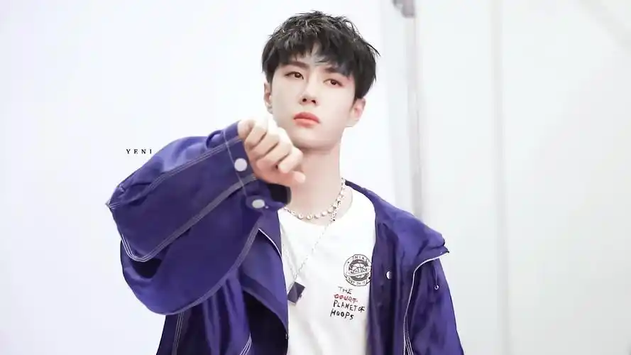 王一博这就是街舞三 - 堆糖,美图壁纸兴趣社区