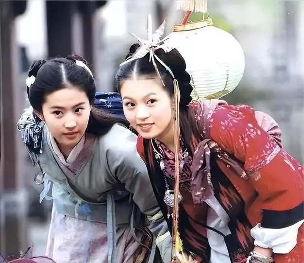 新版仙剑1来袭选角和胡歌刘亦菲版本对比伤害太大了