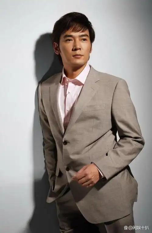 "古装第一美男"焦恩俊:两婚两离至今单身,56岁他爱女儿爱老娘