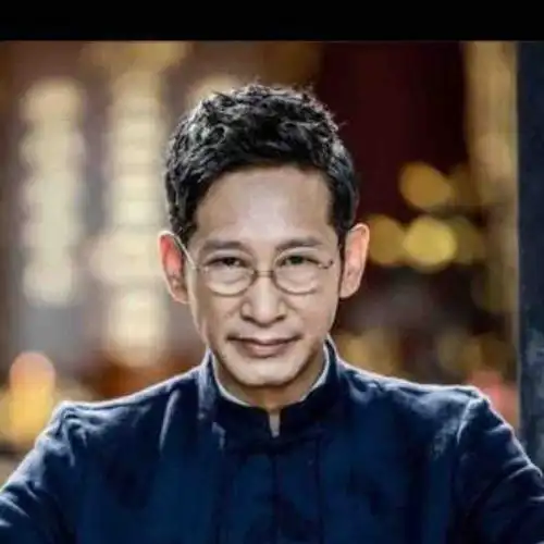 东山只有一个林耀东头像