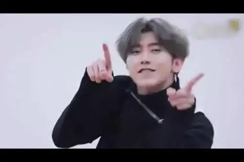 鸡你太美倒版俄语版战斗民族蔡徐坤打篮球跳舞视频avi