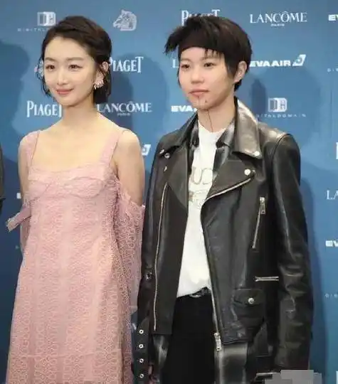 周冬雨不睦周迅?张丹峰撕剧复出?_李蔓瑄_窦靖童_洪欣