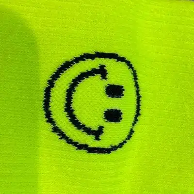 运动袜女糖果色荧光色中筒袜笑脸百搭纯色健身跑步舞蹈袜子