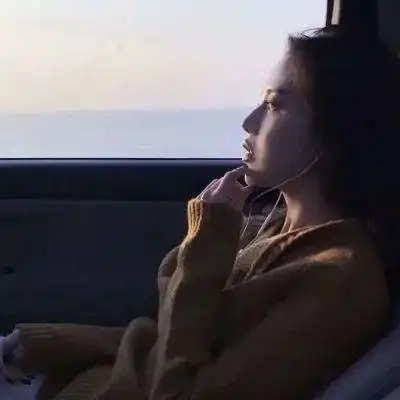 头像女生侧脸头像气质