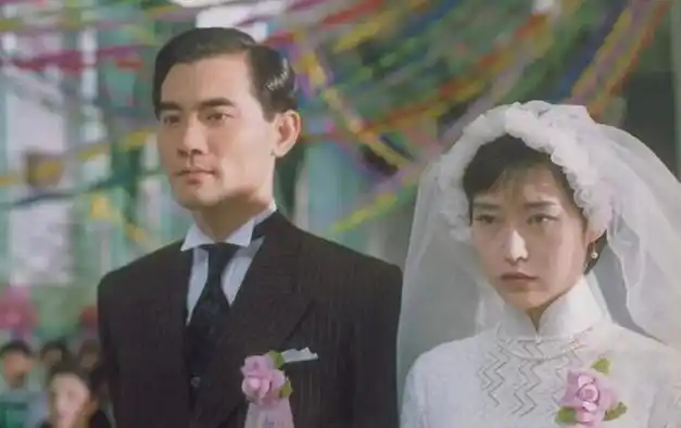 中国第一美男隐居现状曝光无儿无女买下800m05庄园唯有猫狗作伴