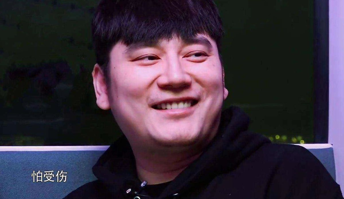 原创钱枫年轻时有多帅看完照片后网友岁月是把杀猪刀