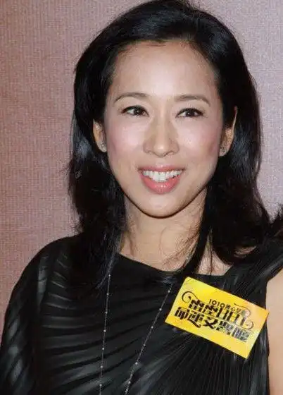 朱玲玲确认儿子霍启刚11月娶郭晶晶