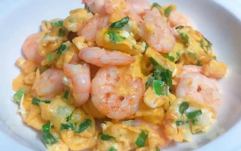 虾仁炒蛋,一道做法简单的家常菜,鲜香可口_哔哩哔哩 (゜-゜)つロ 干杯