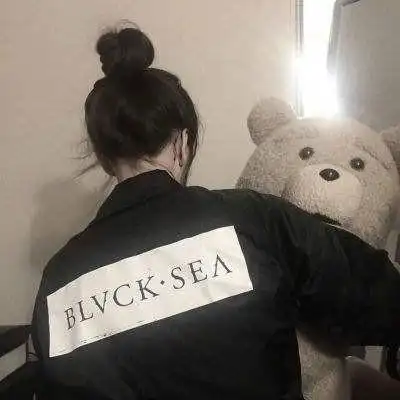 女生背影头像霸气