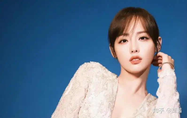 有一种"算计"叫张嘉倪与买超,离婚一年后,才看懂这盘大棋