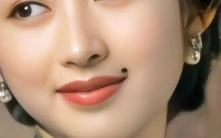 脸上的五颗桃花痣,分别有什么不同的寓意?