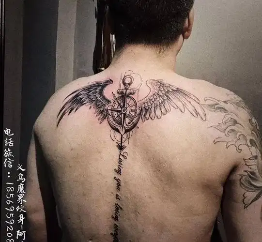恶魔天使翅膀纹身图片_背部点刺欧美写实翅膀纹身图案