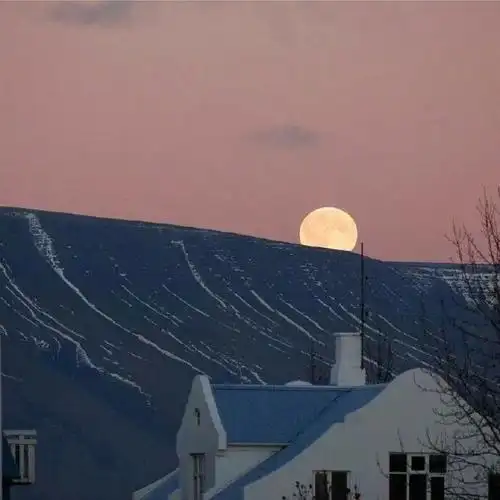 有没有意境文艺简约男生用的头像