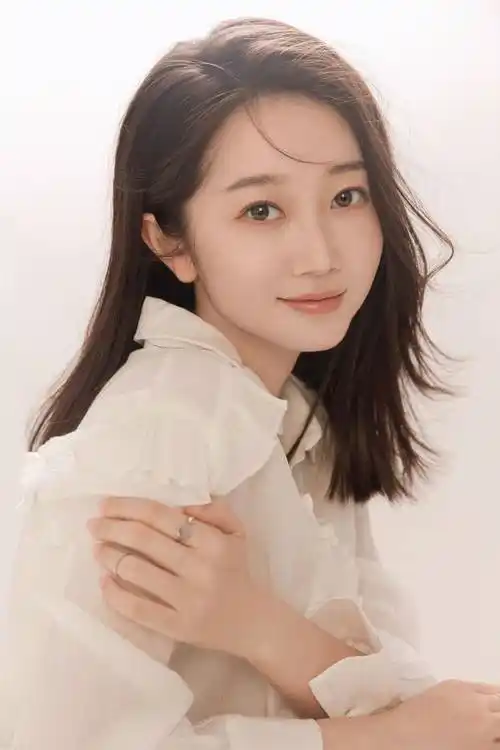 潜心演绎不负热爱 90后"喜剧花旦"陈嘉男尽显多面可能_电视剧_卫视