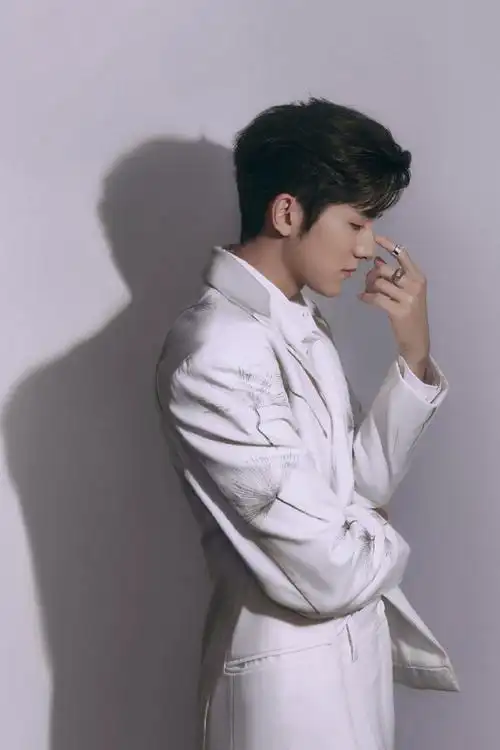 三寸盛京##张新成