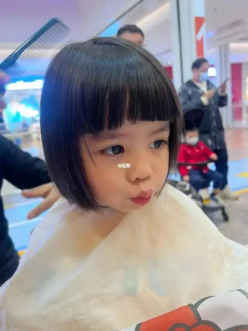 女宝宝秋冬发型