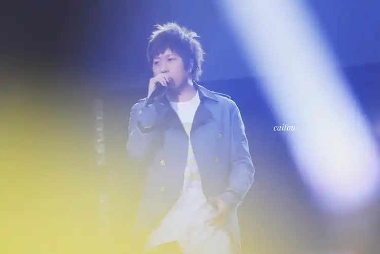 五月天阿信 - 堆糖,美图壁纸兴趣社区