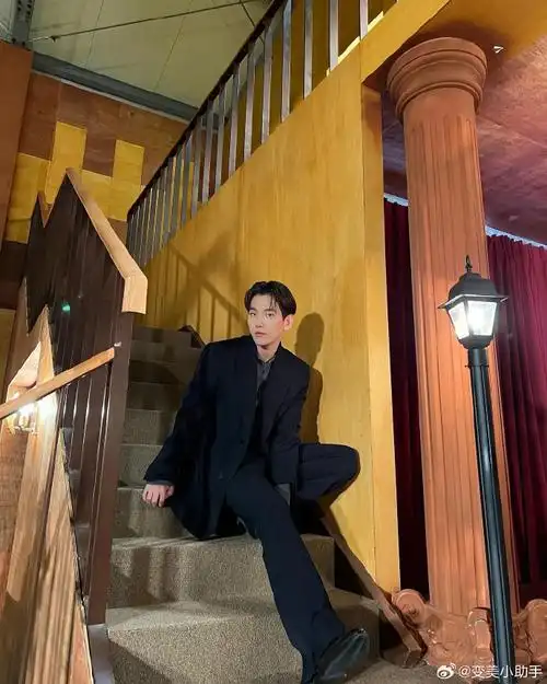 边伯贤##微博变美手册