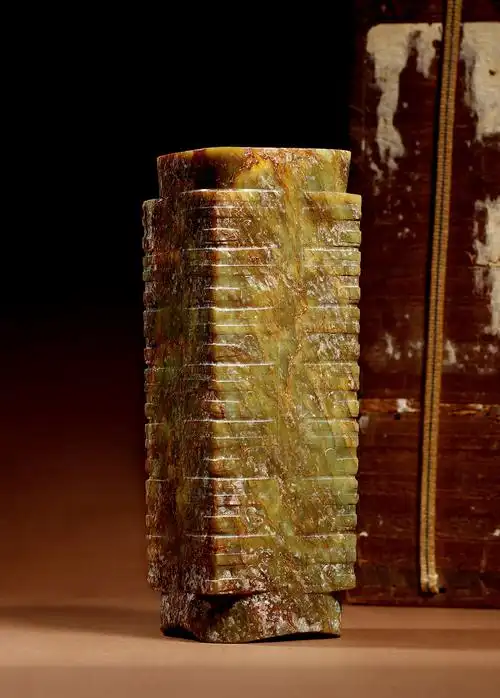 明·芝加哥亚洲传统艺术博物馆旧藏神人纹七节玉琮