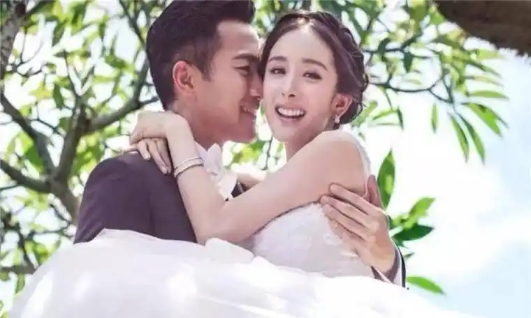 刘丹谈及小糯米近况,杨幂刘恺威婚姻后,女方发展越来越好.