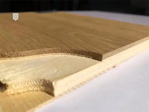 如何选购三层实木地板精典世佳新三层实木地板怎么样