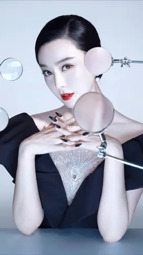 范冰冰广告写真