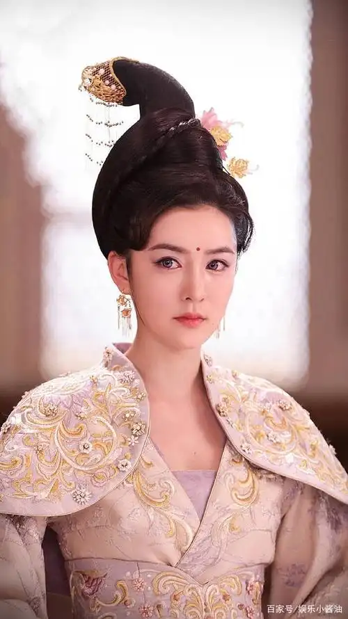 花锦绣饰演者楷旋