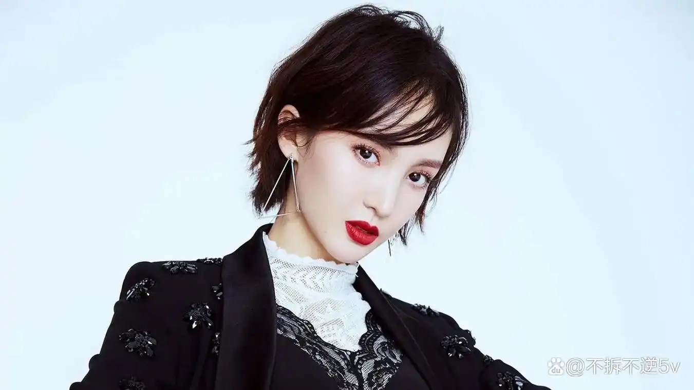 金晨白敬亭新戏热播,却低调避炒cp,恋情曝光成焦点