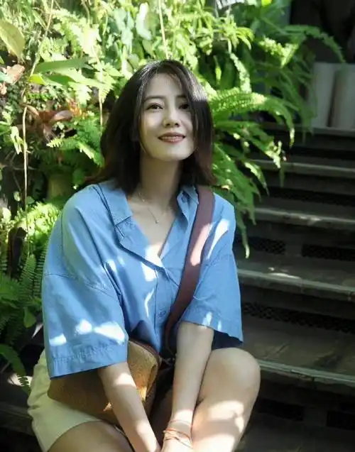 不久前,高圆圆最新一组照片被曝光.