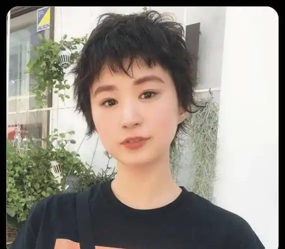 八款精致短发美腻了,谁剪都美_脸型_圆脸_刘海儿