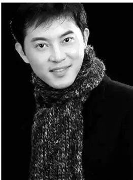 沙溢点赞性感美女照大胸翘臀需打码曾被扒骚扰杨子姗的他好男人人设要