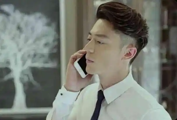 拍戏从不化妆的男明星有很多,但不化妆的女明星可能就她一个