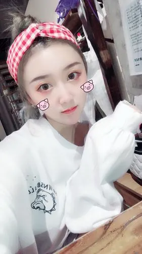 喵小贝-快手直播