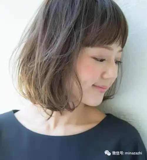 有点微羊毛卷的瘦脸适合剪啥发型 据说这是最便宜的整容(8)