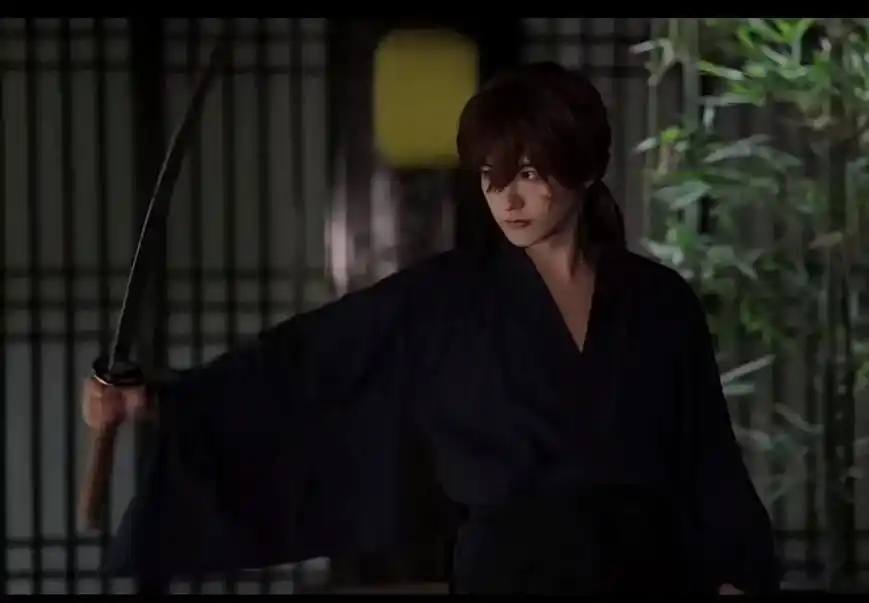 刽子手拔刀斋绯村剑心 #浪客剑心 - 抖音