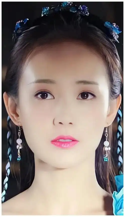 李一桐古装真美媚者无疆中的她柔情似水一笑嫣然