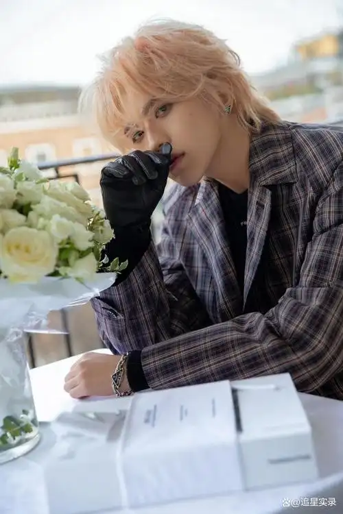 不愧是蓝血顶奢第一人蔡徐坤最新行程确认出席metgala慈善晚会