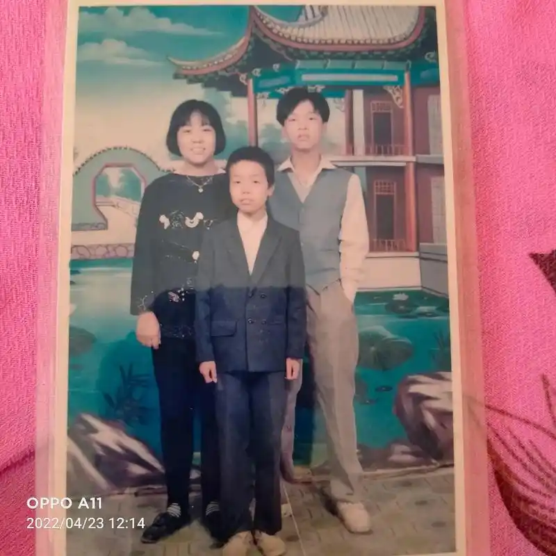 一张张旧照片的回忆老同学你还好吗